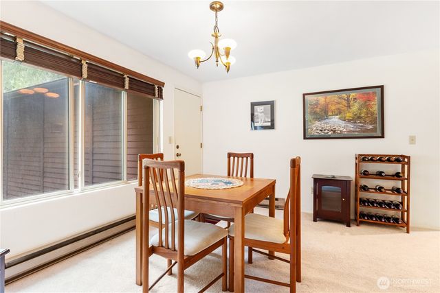 230 222nd Avenue NE, Sammamish, WA 98074