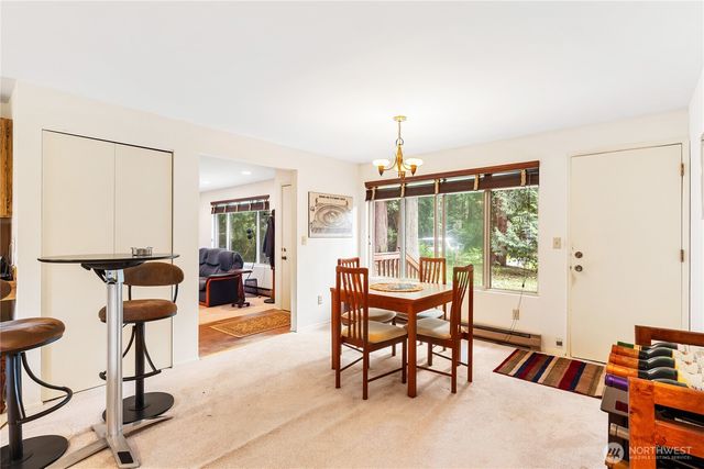 230 222nd Avenue NE, Sammamish, WA 98074