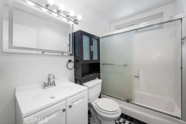 15225 Santa Gertrudes Avenue P101, La Mirada, CA 90638