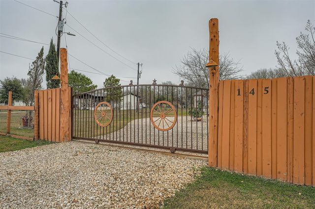145 Alyssa LOOP, Bastrop, TX 78602