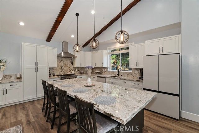 610 Blue Jay, Big Bear Lake, CA 92315