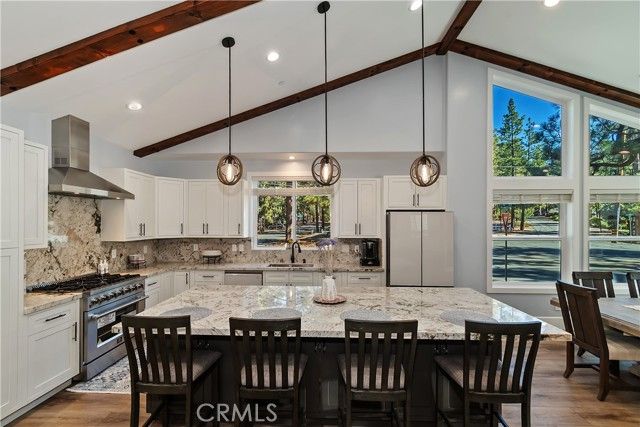 610 Blue Jay, Big Bear Lake, CA 92315