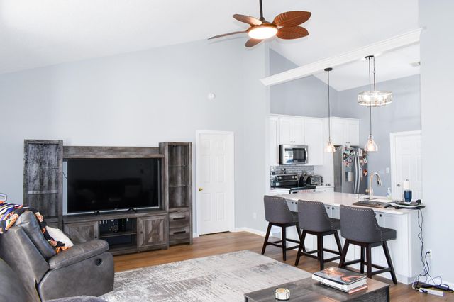 1670 Sedgefield Dr., Murrells Inlet, SC 29576