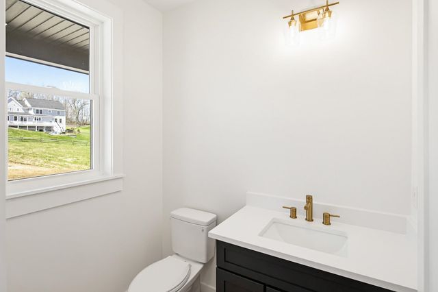 244 Oak Street, Dover, NH 03820