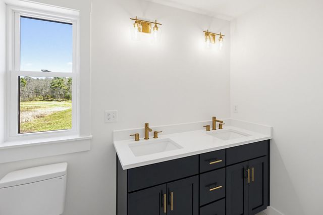 244 Oak Street, Dover, NH 03820