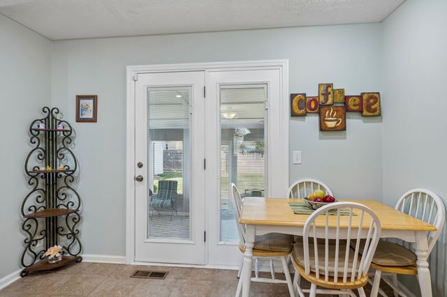 1602 Lewis Cir, Murfreesboro, TN 37129