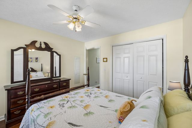 1602 Lewis Cir, Murfreesboro, TN 37129