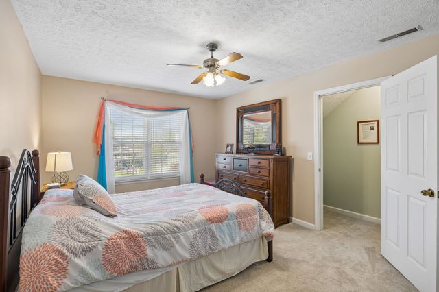 1602 Lewis Cir, Murfreesboro, TN 37129