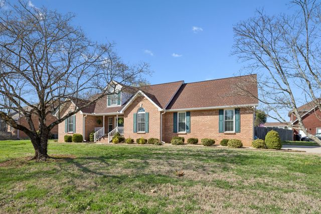 1602 Lewis Cir, Murfreesboro, TN 37129