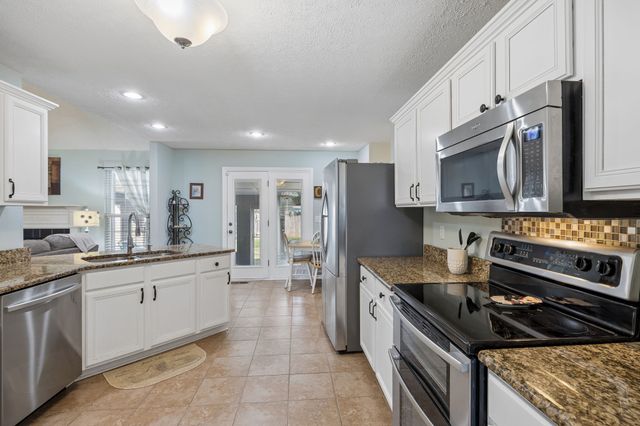 1602 Lewis Cir, Murfreesboro, TN 37129