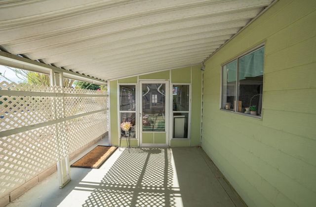 73330 Linda Circle, Palm Desert, CA 92260