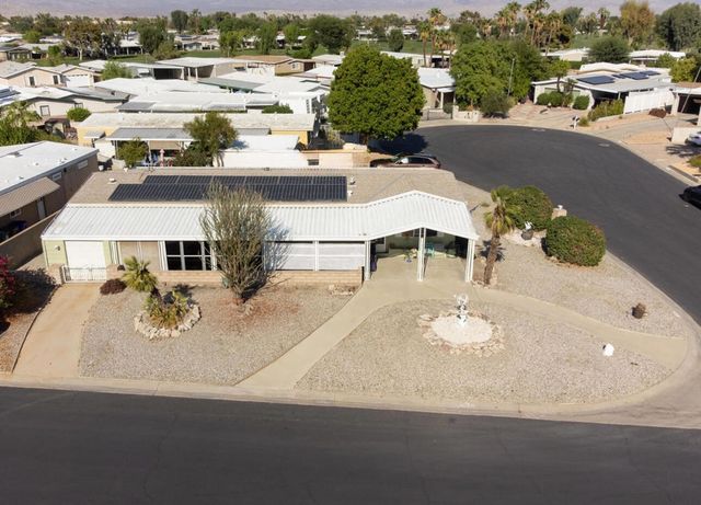 73330 Linda Circle, Palm Desert, CA 92260