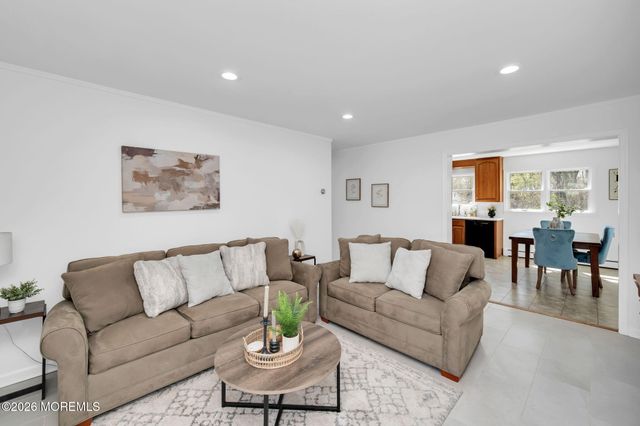 7 Patterson Street, Red Bank, NJ 07701