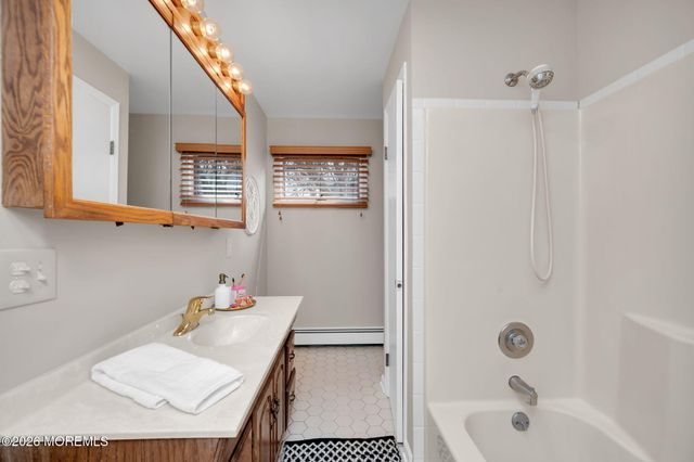 7 Patterson Street, Red Bank, NJ 07701