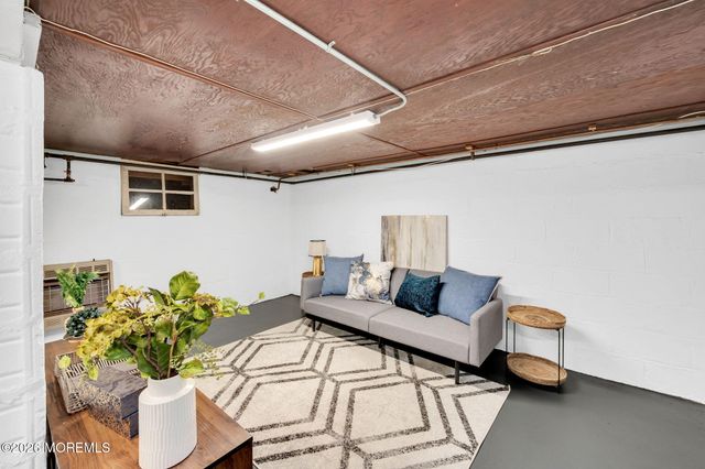 7 Patterson Street, Red Bank, NJ 07701