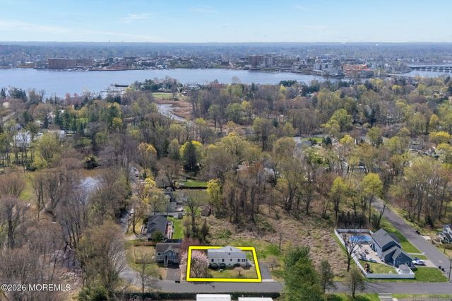 7 Patterson Street, Red Bank, NJ 07701