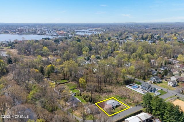 7 Patterson Street, Red Bank, NJ 07701