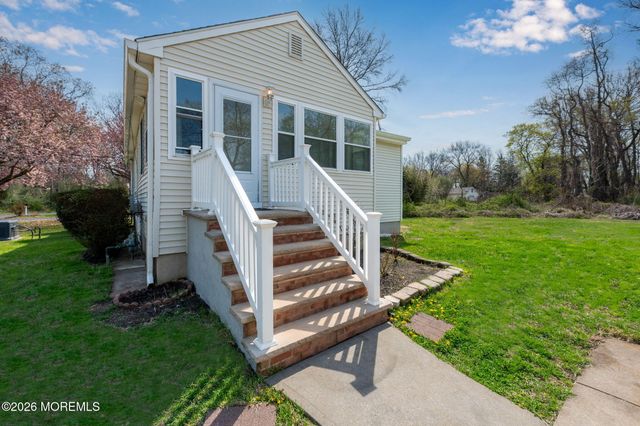 7 Patterson Street, Red Bank, NJ 07701