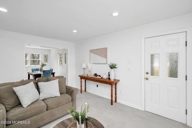 7 Patterson Street, Red Bank, NJ 07701