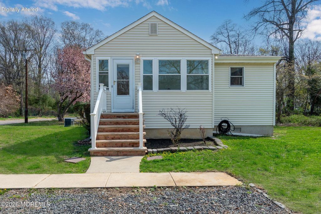 7 Patterson Street, Red Bank, NJ 07701