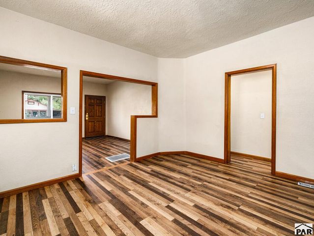 1419 E 3rd St, Pueblo, CO 81001
