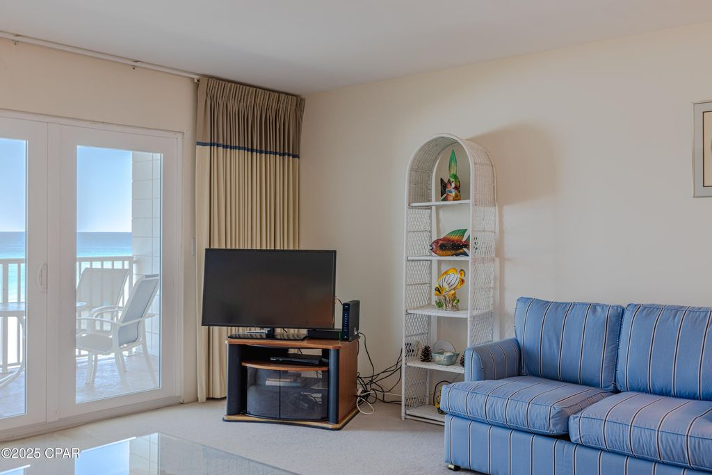 Image 3 of property listing at 6213 Thomas Drive 405, Panama City Beach, FL 32408