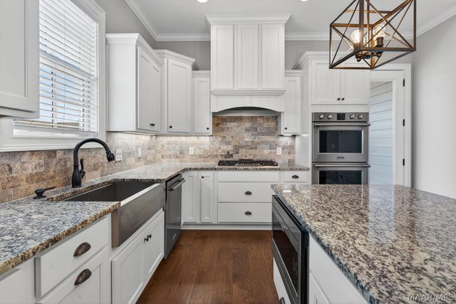 111 Forest Glen Drive, Pike Road, AL 36064