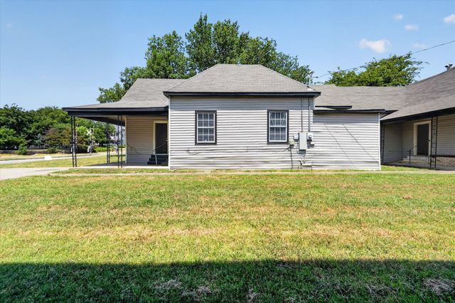 419 N Grand Avenue B, Sherman, TX 75090