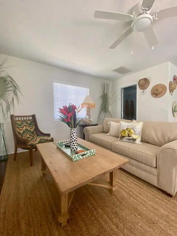 607 N L Street 2, Lake Worth Beach, FL 33460