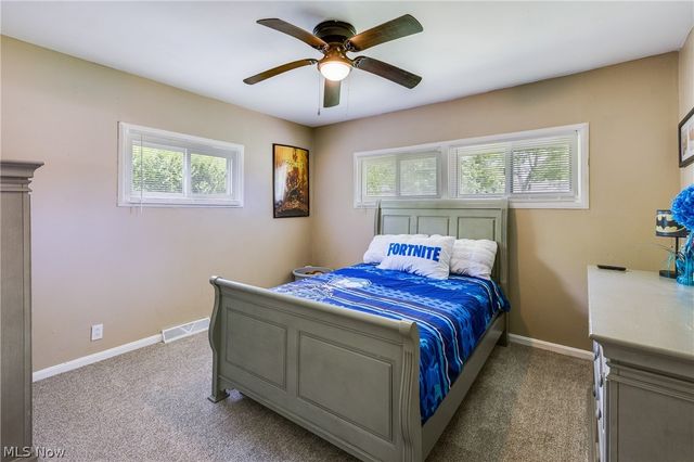 2379 Clyde Street, Poland, OH 44514