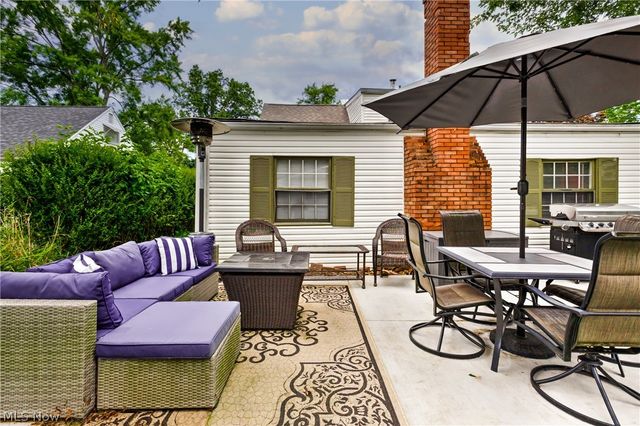 2379 Clyde Street, Poland, OH 44514