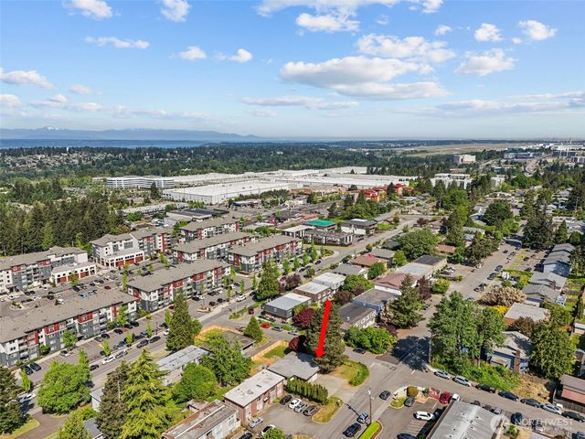 21903 -05 30th Avenue S, Des Moines, WA 98198