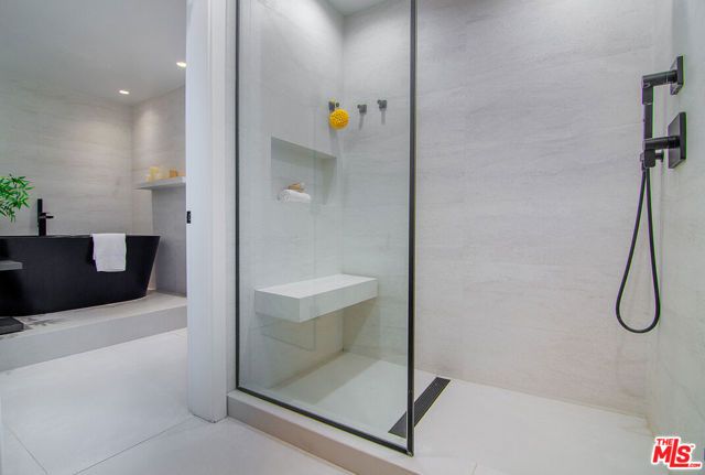 10724 Wilshire Boulevard 1210, Los Angeles, CA 90024