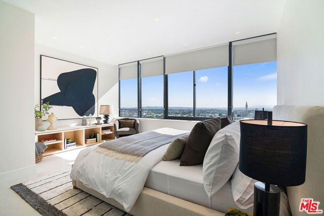 10724 Wilshire Boulevard 1210, Los Angeles, CA 90024