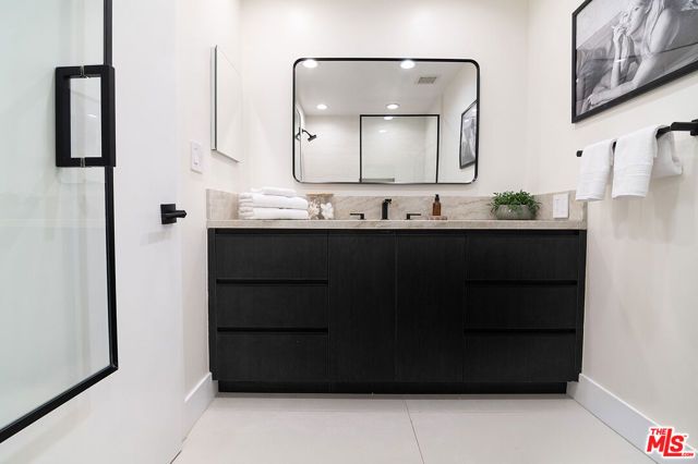 10724 Wilshire Boulevard 1210, Los Angeles, CA 90024