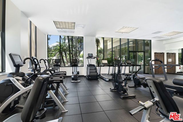 10724 Wilshire Boulevard 1210, Los Angeles, CA 90024