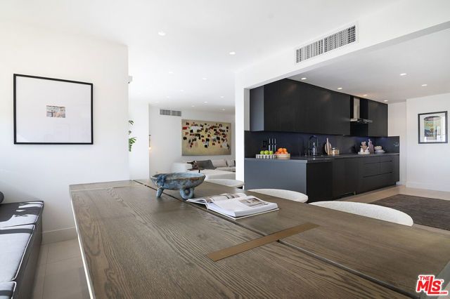 10724 Wilshire Boulevard 1210, Los Angeles, CA 90024