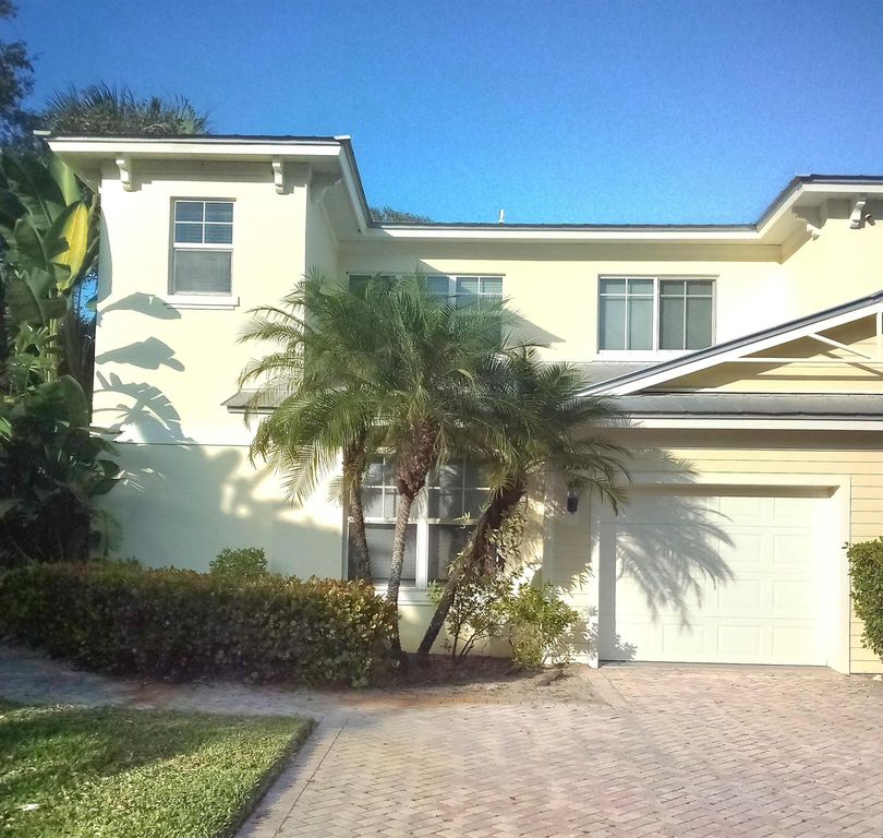 3926 Sabal Way, Fort Pierce, FL 34981