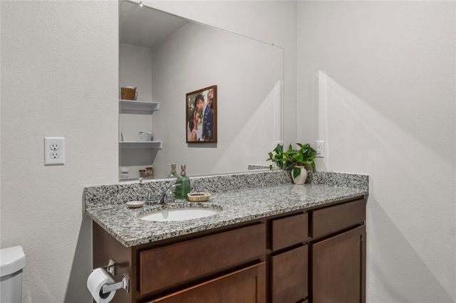 7107 Chestnut Hill Road, Bentonville, AR 72713