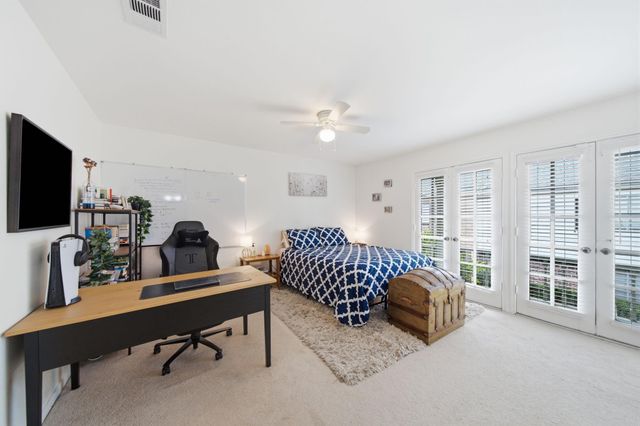 6435 Burgoyne Road 20, Houston, TX 77057