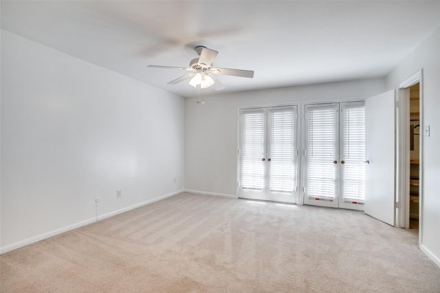 6435 Burgoyne Road 20, Houston, TX 77057