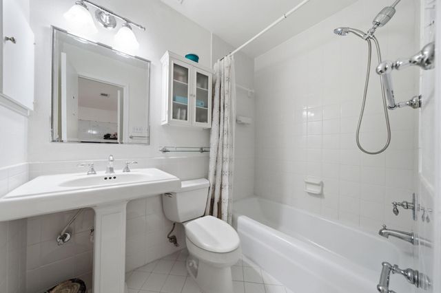 6435 Burgoyne Road 20, Houston, TX 77057