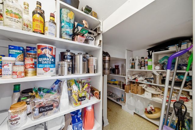 6435 Burgoyne Road 20, Houston, TX 77057