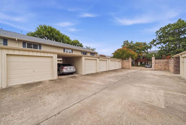 6435 Burgoyne Road 20, Houston, TX 77057