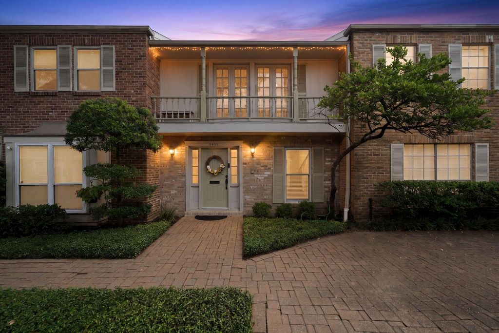 6435 Burgoyne Road 20, Houston, TX 77057