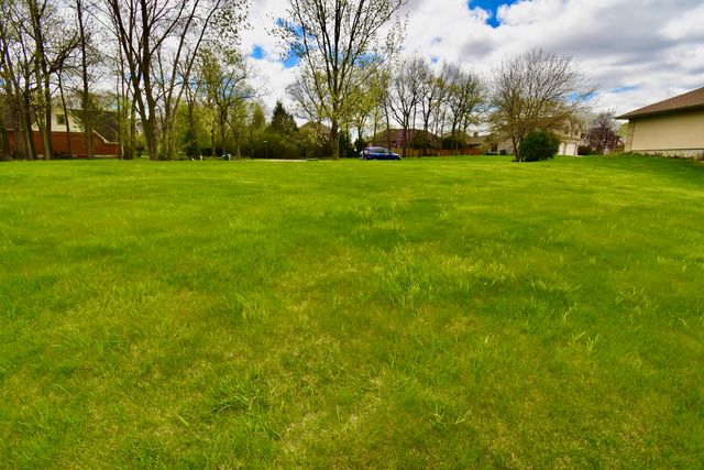 1176 MYSTIC COVE Drive, Antioch, IL 60002