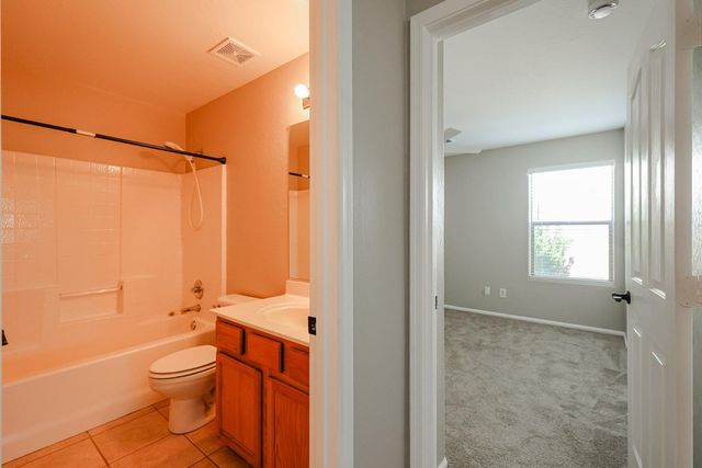 7602 W Encinas Lane, Phoenix, AZ 85043