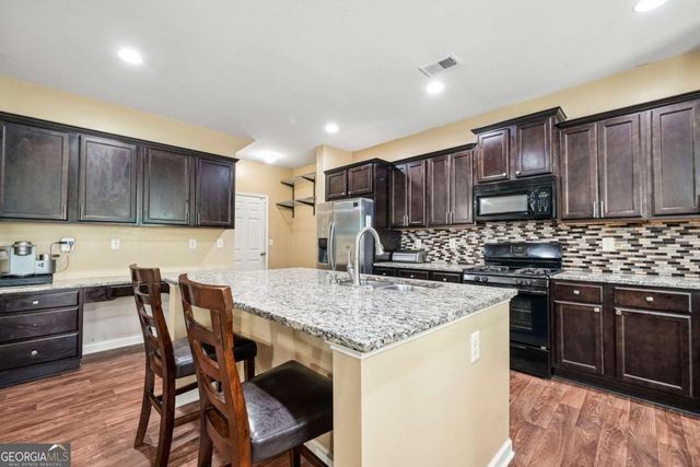 961 High Tide Trail, Loganville, GA 30052