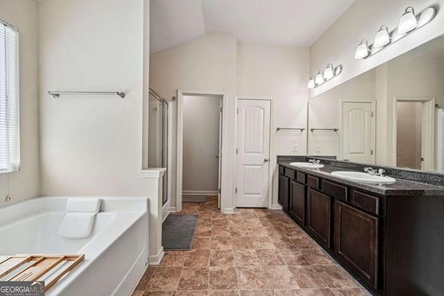 961 High Tide Trail, Loganville, GA 30052