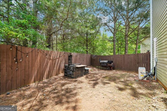 961 High Tide Trail, Loganville, GA 30052